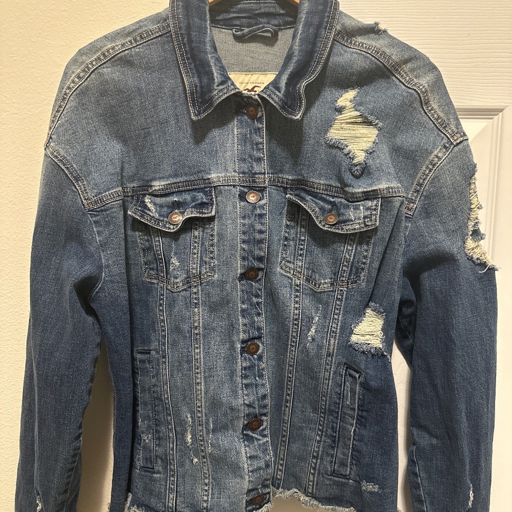 Hollister Oversized Ripped Stretch Denim Jacket